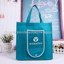 義烏國(guó)際商貿(mào)城三區(qū) 筆墨紙制品的商貿(mào)中心與義烏購(gòu)平臺(tái)銷(xiāo)售探析